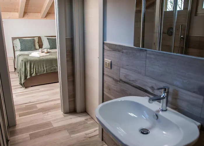 Monte Moro Bed & Breakfast Gavi